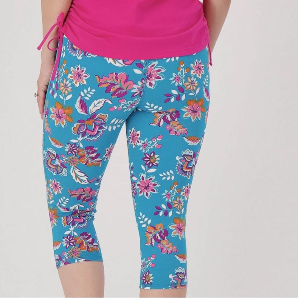 Sport Savvy Floral Soft Stretchy Pull On Capri Pants Plus 5X Petite NIP/NWOT - Picture 2 of 12